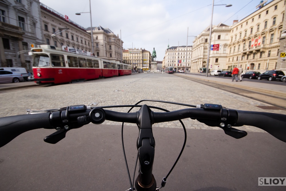 biking in vienna