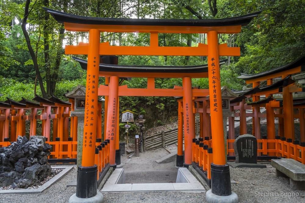  Fushimi Inari Shrine